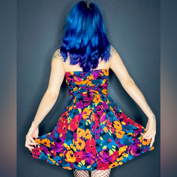 Floral Strapless Baby Doll Dress - Picture 3 of 6